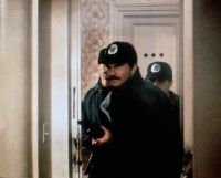 Полицейский по найму (1987)